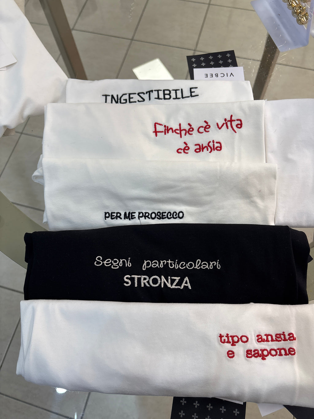 T-SHIRT SCRITTE