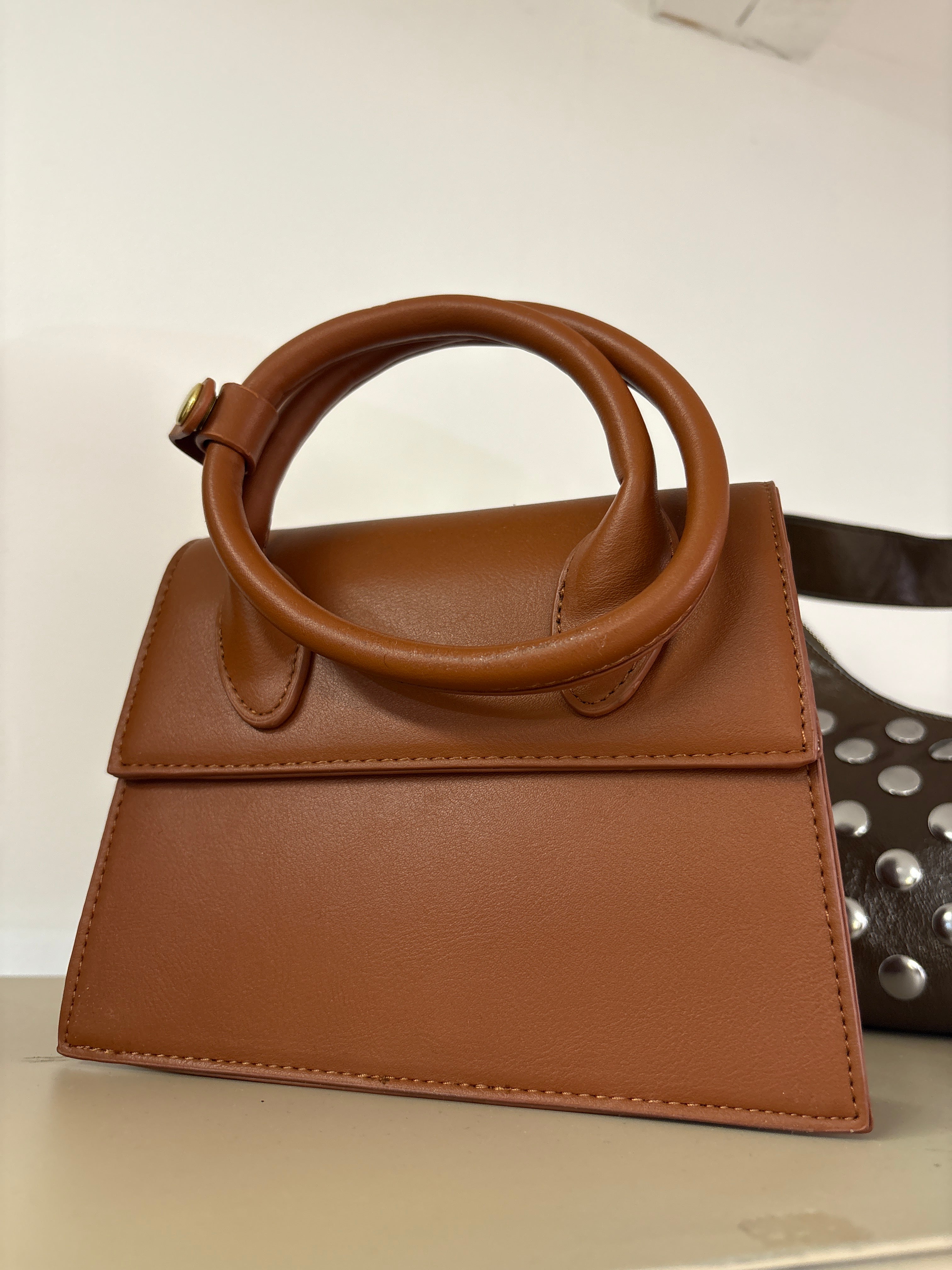 Borsa Lil